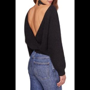 🌸ASTR THE LABEL SERENA V-BACK SWEATER